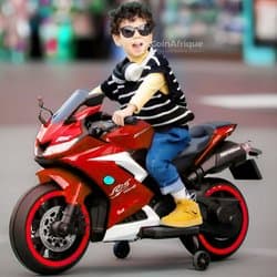 Moto électrique grand modèle lumière et musique pour enfant...