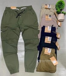 Pantalon cargo