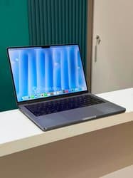 PC Macbook pro 14 m1 max
